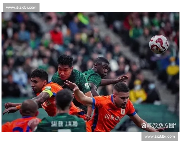 激烈对决不断刷新记录 体育赛事比分牵动球迷心情 激烈对决不断刷新记录 体育赛事比分牵动球迷心情